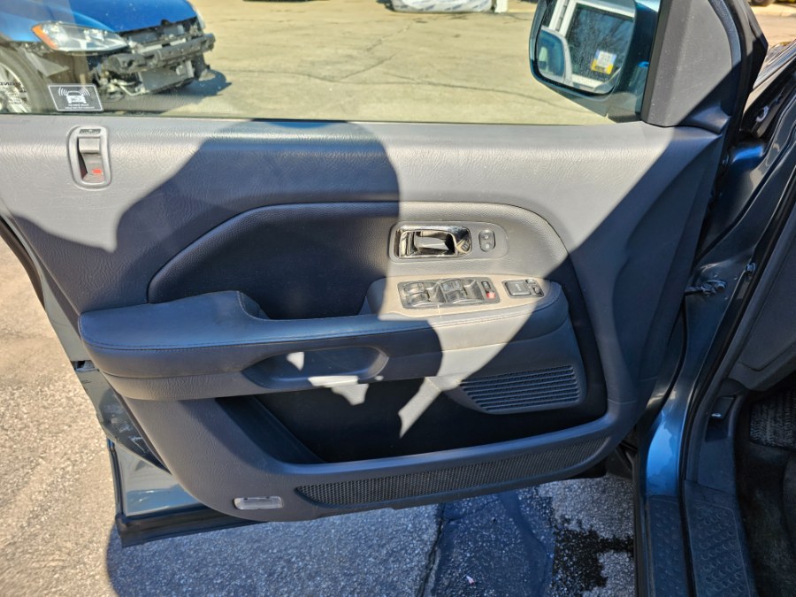 2006 Honda Pilot 4WD EX-L AT with RES, available for sale in Auburn, New Hampshire | ODA Auto Precision LLC. Auburn, New Hampshire 2006 Honda Pilot 4WD EX-L AT with RES, available for sale in Auburn, New Hampshire | ODA Auto Precision LLC. Auburn, New Hampshire