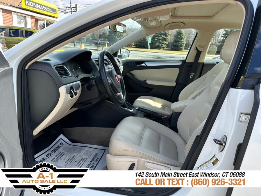2014 Volkswagen Jetta Sedan 4dr Auto SE PZEV, available for sale in East Windsor, Connecticut | A1 Auto Sale LLC. East Windsor, Connecticut 2014 Volkswagen Jetta Sedan 4dr Auto SE PZEV, available for sale in East Windsor, Connecticut | A1 Auto Sale LLC. East Windsor, Connecticut