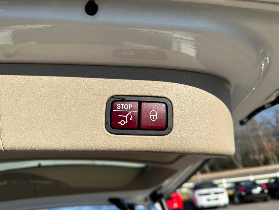2016 Mercedes-Benz GL 4MATIC 4dr GL450, available for sale in South Windsor, Connecticut | Mike And Tony Auto Sales, Inc. South Windsor, Connecticut 2016 Mercedes-Benz GL 4MATIC 4dr GL450, available for sale in South Windsor, Connecticut | Mike And Tony Auto Sales, Inc. South Windsor, Connecticut