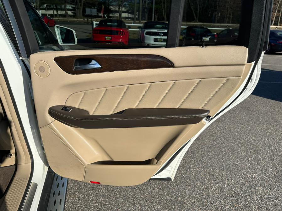 2016 Mercedes-Benz GL 4MATIC 4dr GL450, available for sale in South Windsor, Connecticut | Mike And Tony Auto Sales, Inc. South Windsor, Connecticut 2016 Mercedes-Benz GL 4MATIC 4dr GL450, available for sale in South Windsor, Connecticut | Mike And Tony Auto Sales, Inc. South Windsor, Connecticut