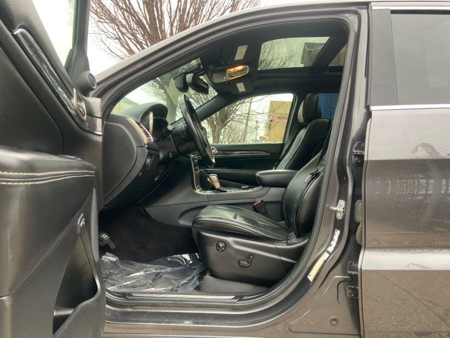 2016 Jeep Grand Cherokee 4WD 4dr High Altitude, available for sale in Newark , New Jersey | Champion Used Auto Sales 2. Newark , New Jersey 2016 Jeep Grand Cherokee 4WD 4dr High Altitude, available for sale in Newark , New Jersey | Champion Used Auto Sales 2. Newark , New Jersey