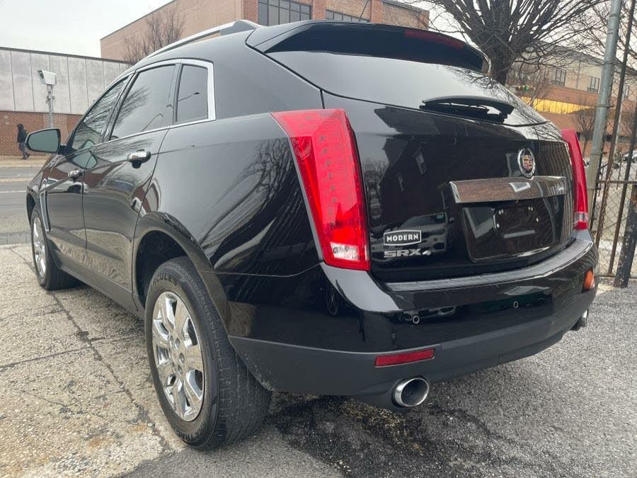 2015 Cadillac SRX AWD 4dr Luxury Collection, available for sale in Newark , New Jersey | Champion Used Auto Sales 2. Newark , New Jersey 2015 Cadillac SRX AWD 4dr Luxury Collection, available for sale in Newark , New Jersey | Champion Used Auto Sales 2. Newark , New Jersey
