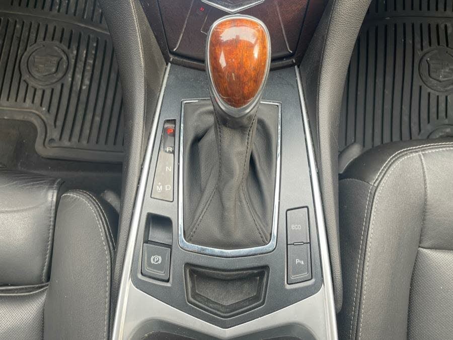 2015 Cadillac SRX AWD 4dr Luxury Collection, available for sale in Newark , New Jersey | Champion Used Auto Sales 2. Newark , New Jersey 2015 Cadillac SRX AWD 4dr Luxury Collection, available for sale in Newark , New Jersey | Champion Used Auto Sales 2. Newark , New Jersey