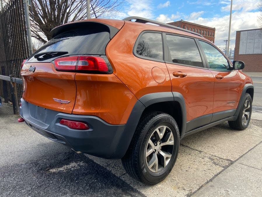 2015 Jeep Cherokee 4WD 4dr Trailhawk, available for sale in Newark , New Jersey | Champion Used Auto Sales 2. Newark , New Jersey 2015 Jeep Cherokee 4WD 4dr Trailhawk, available for sale in Newark , New Jersey | Champion Used Auto Sales 2. Newark , New Jersey