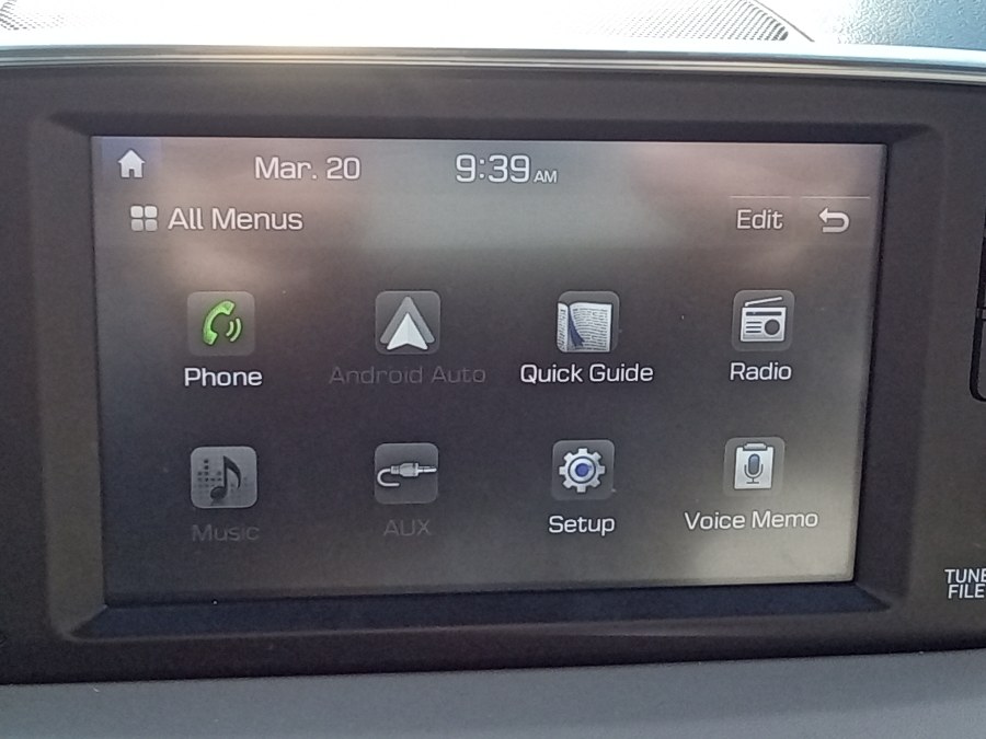 2020 Hyundai Santa Fe SE 2.4L Auto AWD, available for sale in Irvington, New Jersey | NJ Used Cars Center. Irvington, New Jersey 2020 Hyundai Santa Fe SE 2.4L Auto AWD, available for sale in Irvington, New Jersey | NJ Used Cars Center. Irvington, New Jersey
