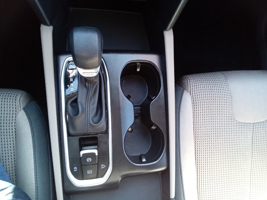 2020 Hyundai Santa Fe SE 2.4L Auto AWD, available for sale in Irvington, New Jersey | NJ Used Cars Center. Irvington, New Jersey 2020 Hyundai Santa Fe SE 2.4L Auto AWD, available for sale in Irvington, New Jersey | NJ Used Cars Center. Irvington, New Jersey