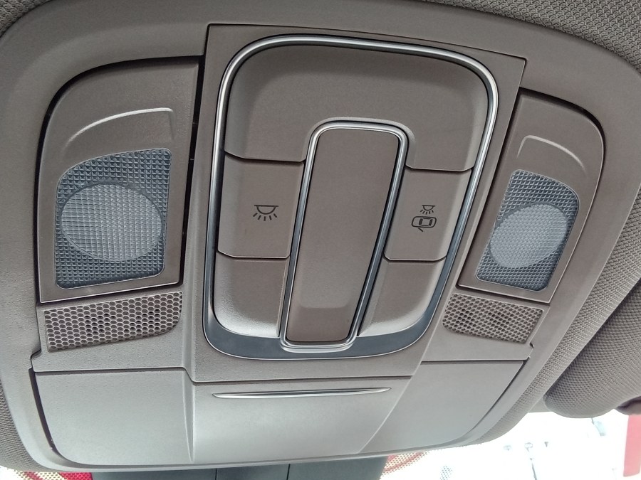 2020 Hyundai Santa Fe SE 2.4L Auto AWD, available for sale in Irvington, New Jersey | NJ Used Cars Center. Irvington, New Jersey 2020 Hyundai Santa Fe SE 2.4L Auto AWD, available for sale in Irvington, New Jersey | NJ Used Cars Center. Irvington, New Jersey