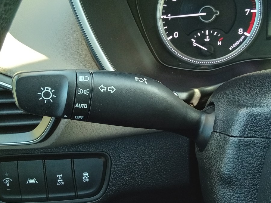 2020 Hyundai Santa Fe SE 2.4L Auto AWD, available for sale in Irvington, New Jersey | NJ Used Cars Center. Irvington, New Jersey 2020 Hyundai Santa Fe SE 2.4L Auto AWD, available for sale in Irvington, New Jersey | NJ Used Cars Center. Irvington, New Jersey