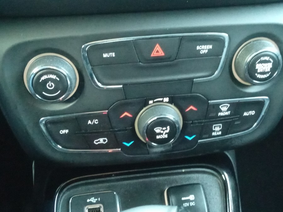 2020 Jeep Compass Limited FWD, available for sale in Irvington, New Jersey | NJ Used Cars Center. Irvington, New Jersey 2020 Jeep Compass Limited FWD, available for sale in Irvington, New Jersey | NJ Used Cars Center. Irvington, New Jersey