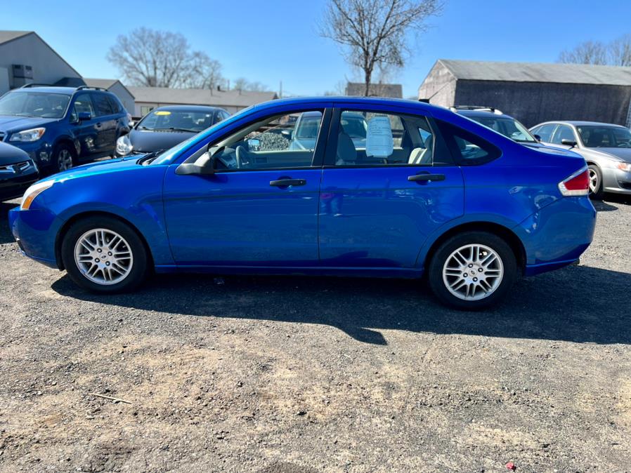 2010 Ford Focus 4dr Sdn SE, available for sale in Wallingford, Connecticut | Wallingford Auto Center LLC. Wallingford, Connecticut 2010 Ford Focus 4dr Sdn SE, available for sale in Wallingford, Connecticut | Wallingford Auto Center LLC. Wallingford, Connecticut
