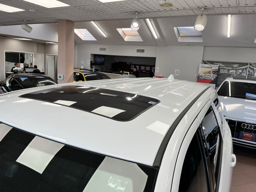 2019 Dodge Durango R/T AWD, available for sale in Massapequa Park, New York | Power Motors East. Massapequa Park, New York 2019 Dodge Durango R/T AWD, available for sale in Massapequa Park, New York | Power Motors East. Massapequa Park, New York
