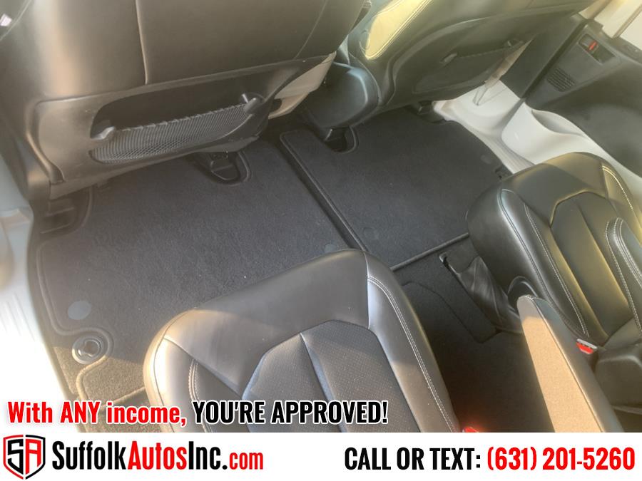 2020 Chrysler Voyager LXI FWD, available for sale in Medford, New York | Suffolk Autos Inc. Medford, New York 2020 Chrysler Voyager LXI FWD, available for sale in Medford, New York | Suffolk Autos Inc. Medford, New York