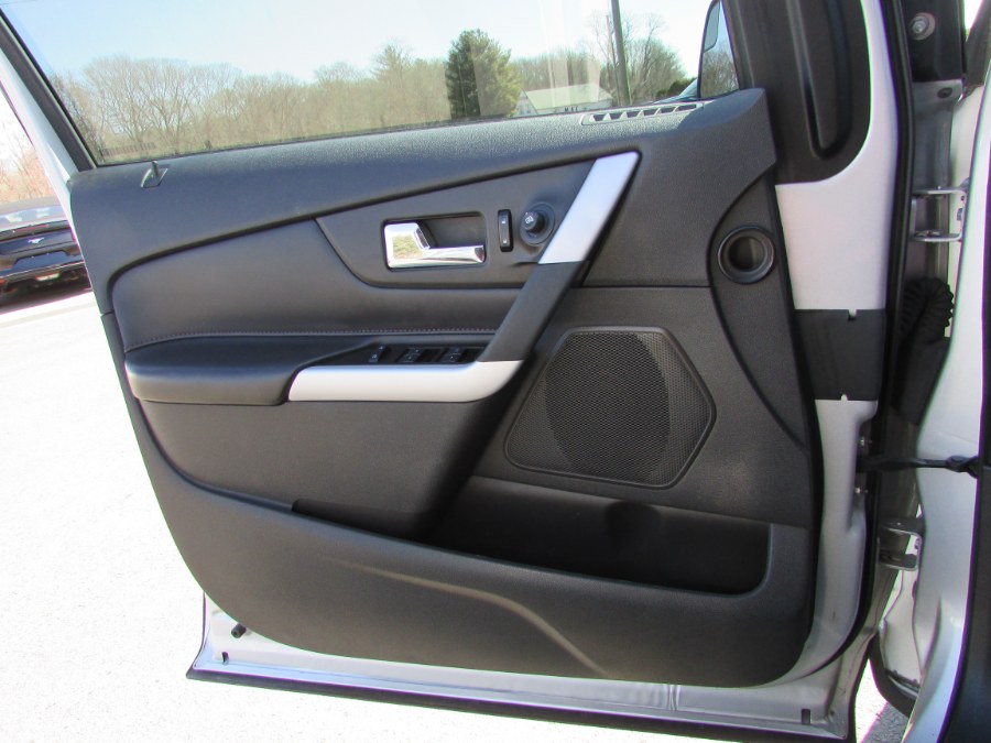 2014 Ford Edge 4dr SEL AWD, available for sale in East Windsor, Connecticut | United Auto Sales of E Windsor, Inc. East Windsor, Connecticut 2014 Ford Edge 4dr SEL AWD, available for sale in East Windsor, Connecticut | United Auto Sales of E Windsor, Inc. East Windsor, Connecticut