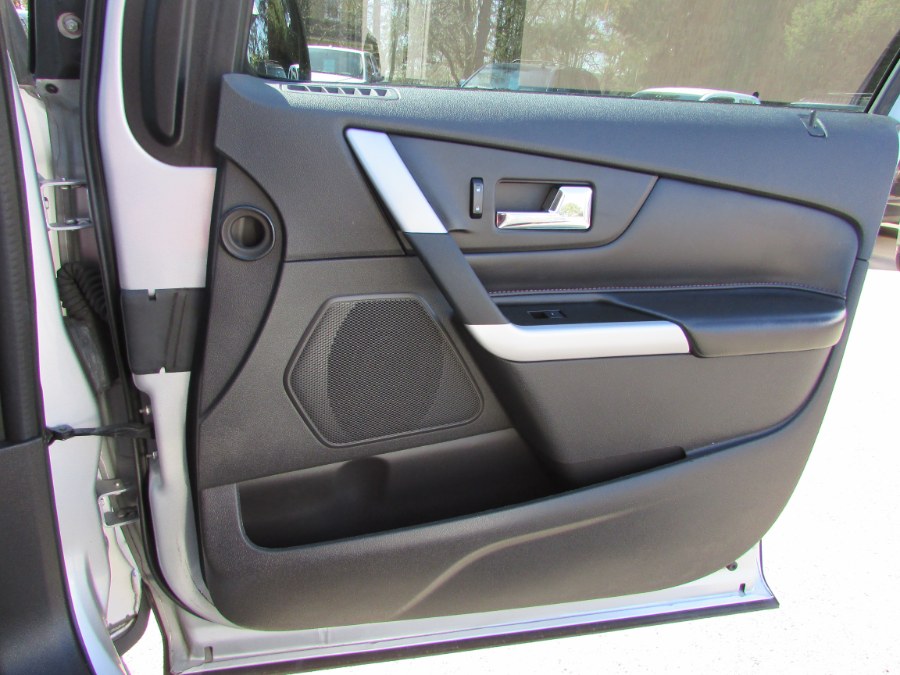 2014 Ford Edge 4dr SEL AWD, available for sale in East Windsor, Connecticut | United Auto Sales of E Windsor, Inc. East Windsor, Connecticut 2014 Ford Edge 4dr SEL AWD, available for sale in East Windsor, Connecticut | United Auto Sales of E Windsor, Inc. East Windsor, Connecticut
