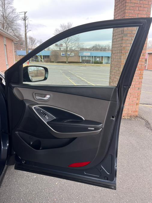 2014 Hyundai Santa Fe Sport AWD 4dr 2.4, available for sale in New Britain, Connecticut | Supreme Automotive. New Britain, Connecticut 2014 Hyundai Santa Fe Sport AWD 4dr 2.4, available for sale in New Britain, Connecticut | Supreme Automotive. New Britain, Connecticut