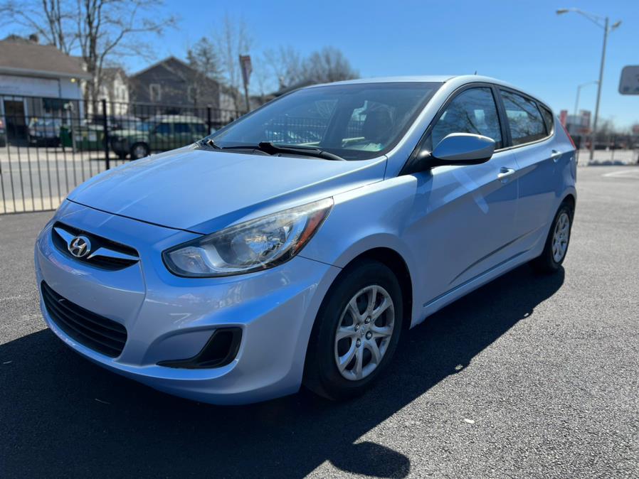 2012 Hyundai Accent 5dr HB Auto SE, available for sale in Springfield, Massachusetts | Jordan Auto Sales. Springfield, Massachusetts