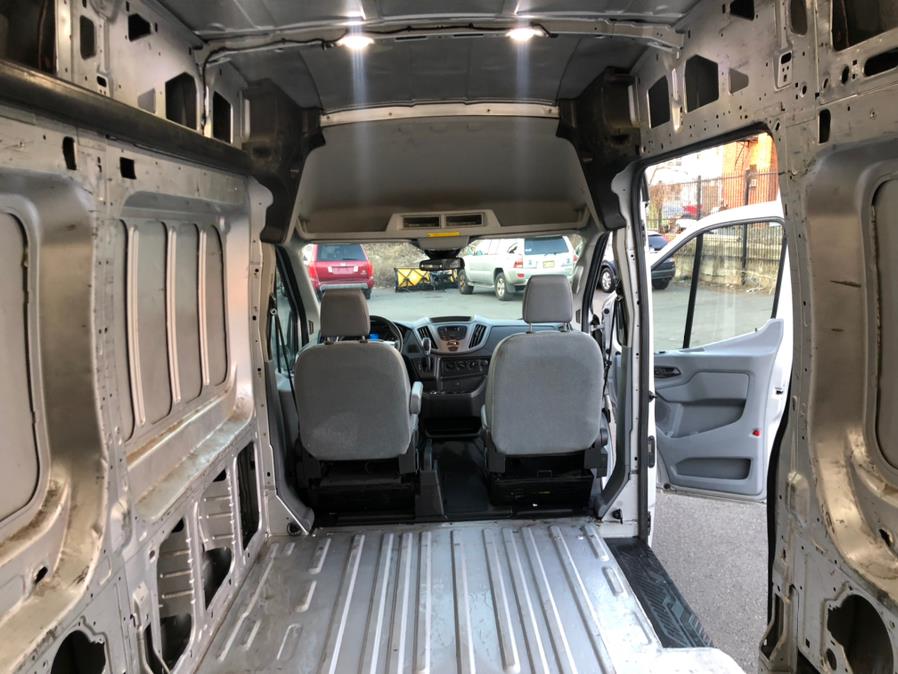 2019 Ford Transit Van T-250 148" EL Hi Rf 9000 GVWR Sliding RH Dr, available for sale in Irvington, New Jersey | Elis Motors Corp. Irvington, New Jersey 2019 Ford Transit Van T-250 148" EL Hi Rf 9000 GVWR Sliding RH Dr, available for sale in Irvington, New Jersey | Elis Motors Corp. Irvington, New Jersey