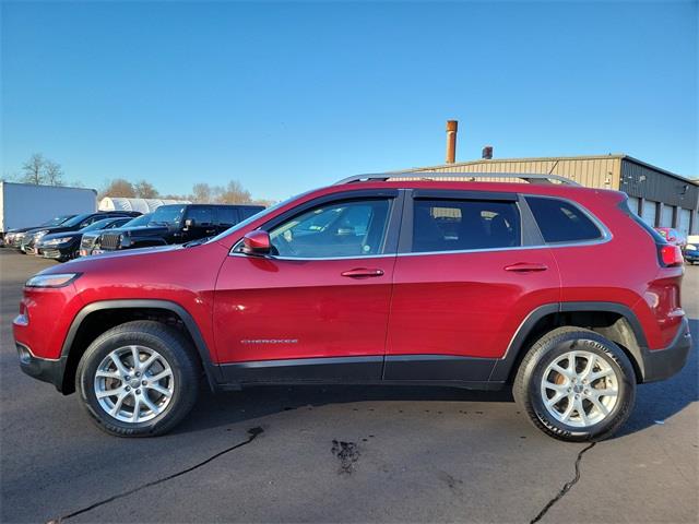 2014 Jeep Cherokee Latitude, available for sale in Stratford, Connecticut | Wiz Leasing Inc. Stratford, Connecticut 2014 Jeep Cherokee Latitude, available for sale in Stratford, Connecticut | Wiz Leasing Inc. Stratford, Connecticut