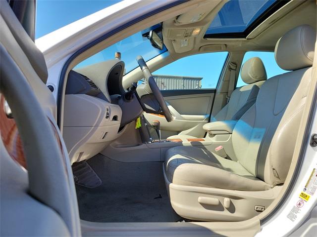 2010 Toyota Camry XLE, available for sale in Stratford, Connecticut | Wiz Leasing Inc. Stratford, Connecticut 2010 Toyota Camry XLE, available for sale in Stratford, Connecticut | Wiz Leasing Inc. Stratford, Connecticut