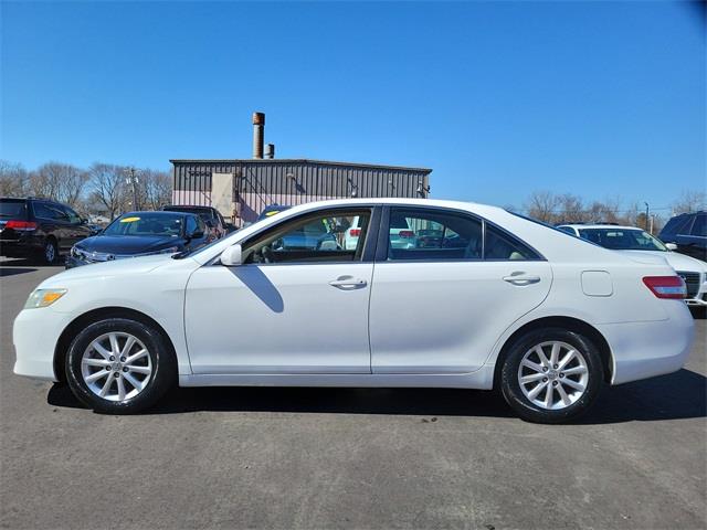 2010 Toyota Camry XLE, available for sale in Stratford, Connecticut | Wiz Leasing Inc. Stratford, Connecticut 2010 Toyota Camry XLE, available for sale in Stratford, Connecticut | Wiz Leasing Inc. Stratford, Connecticut