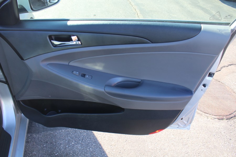 2013 Hyundai Sonata 4dr Sdn 2.4L Auto SE, available for sale in Deer Park, New York | Car Tec Enterprise Leasing & Sales LLC. Deer Park, New York 2013 Hyundai Sonata 4dr Sdn 2.4L Auto SE, available for sale in Deer Park, New York | Car Tec Enterprise Leasing & Sales LLC. Deer Park, New York