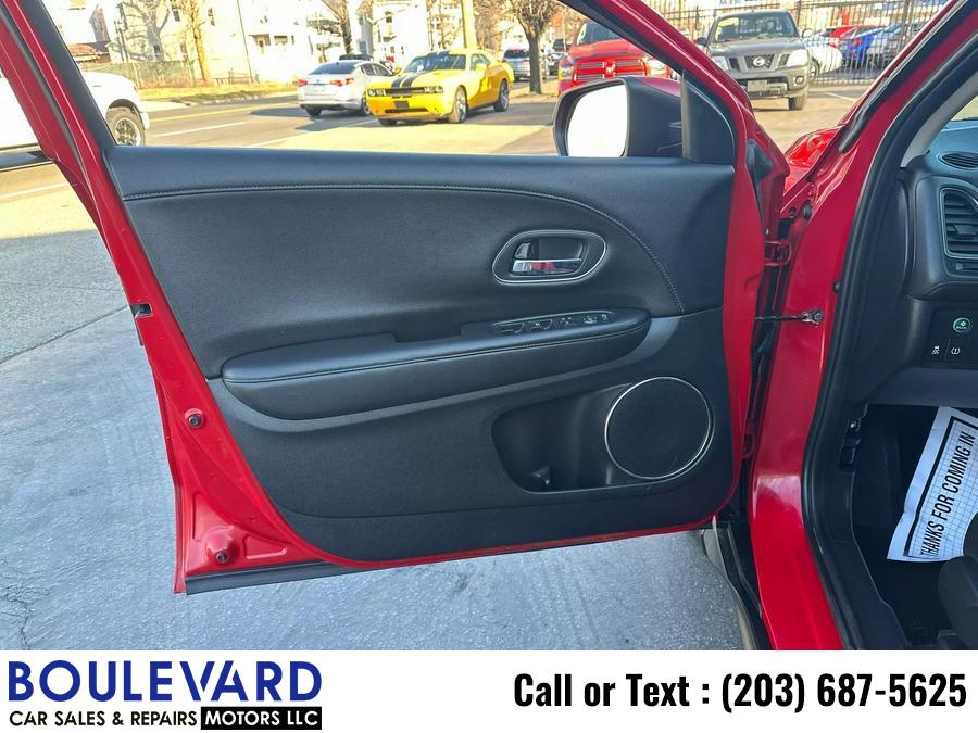 2017 Honda Hr-v EX-L w/Navigation Sport Utility 4D, available for sale in New Haven, Connecticut | Boulevard Motors LLC. New Haven, Connecticut 2017 Honda Hr-v EX-L w/Navigation Sport Utility 4D, available for sale in New Haven, Connecticut | Boulevard Motors LLC. New Haven, Connecticut