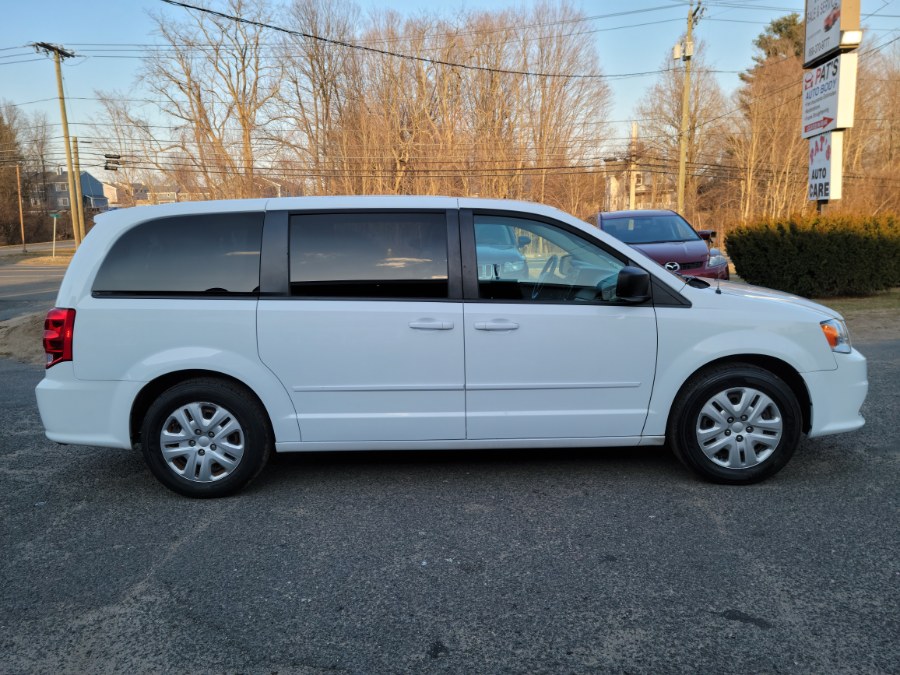 2016 Dodge Grand Caravan 4dr Wgn American Value Pkg, available for sale in East Windsor, Connecticut | Toro Auto. East Windsor, Connecticut 2016 Dodge Grand Caravan 4dr Wgn American Value Pkg, available for sale in East Windsor, Connecticut | Toro Auto. East Windsor, Connecticut