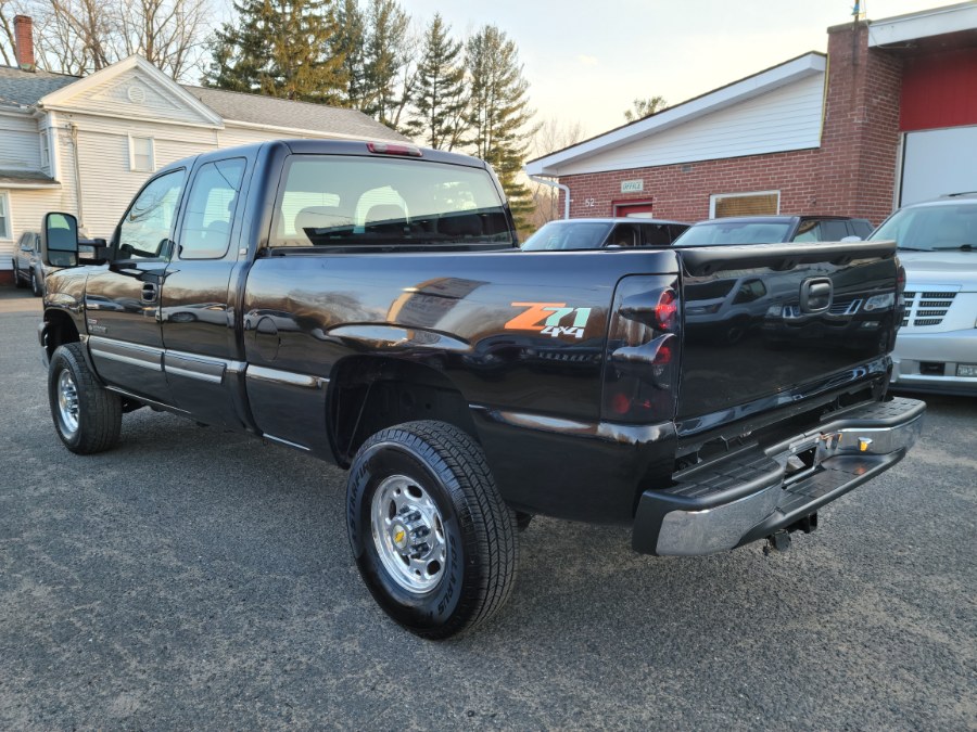 2005 Chevrolet Silverado 2500HD LS 4WD Extended Cab 6.6 Duramax Diesel, available for sale in East Windsor, Connecticut | Toro Auto. East Windsor, Connecticut 2005 Chevrolet Silverado 2500HD LS 4WD Extended Cab 6.6 Duramax Diesel, available for sale in East Windsor, Connecticut | Toro Auto. East Windsor, Connecticut