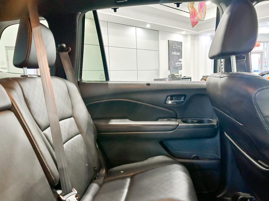2021 Honda Passport EX-L AWD, available for sale in Franklin Square, New York | Luxury Motor Club. Franklin Square, New York 2021 Honda Passport EX-L AWD, available for sale in Franklin Square, New York | Luxury Motor Club. Franklin Square, New York