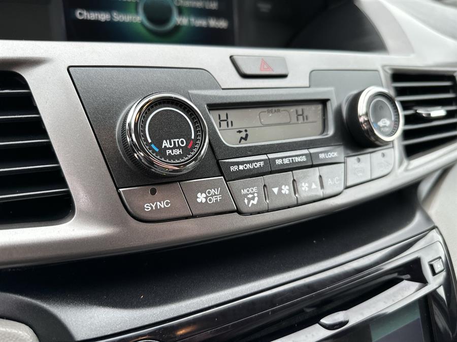 2016 Honda Odyssey 5dr SE, available for sale in Elida, Ohio | Josh's All Under Ten LLC. Elida, Ohio 2016 Honda Odyssey 5dr SE, available for sale in Elida, Ohio | Josh's All Under Ten LLC. Elida, Ohio