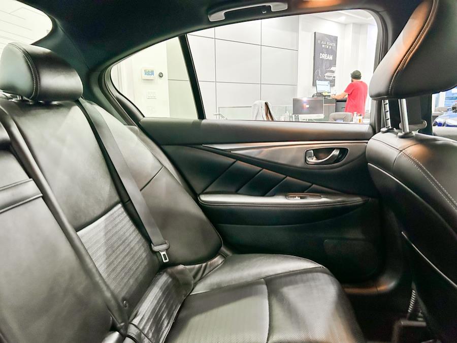 2020 INFINITI Q50 3.0t SIGNITURE EDITION AWD, available for sale in Franklin Square, New York | Luxury Motor Club. Franklin Square, New York 2020 INFINITI Q50 3.0t SIGNITURE EDITION AWD, available for sale in Franklin Square, New York | Luxury Motor Club. Franklin Square, New York