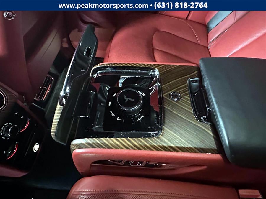 2019 Rolls-Royce Cullinan Sport Utility, available for sale in Bayshore, New York | Peak Automotive Inc.. Bayshore, New York 2019 Rolls-Royce Cullinan Sport Utility, available for sale in Bayshore, New York | Peak Automotive Inc.. Bayshore, New York