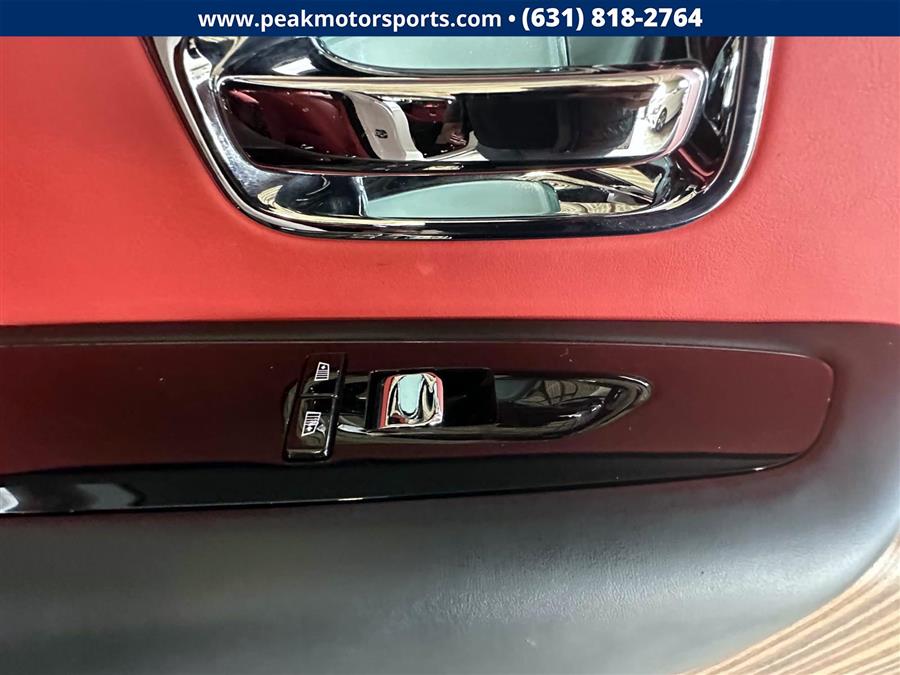 2019 Rolls-Royce Cullinan Sport Utility, available for sale in Bayshore, New York | Peak Automotive Inc.. Bayshore, New York 2019 Rolls-Royce Cullinan Sport Utility, available for sale in Bayshore, New York | Peak Automotive Inc.. Bayshore, New York