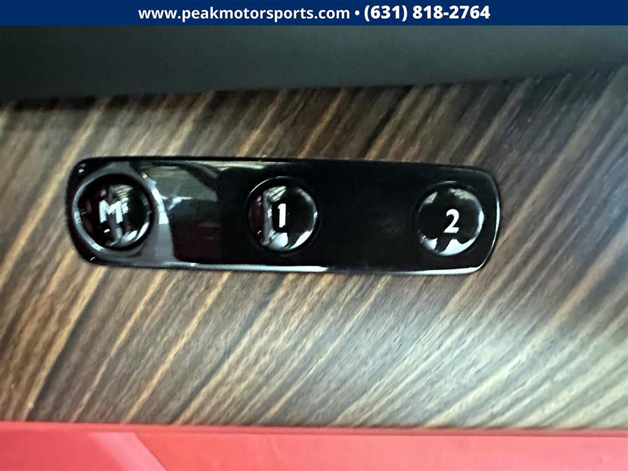 2019 Rolls-Royce Cullinan Sport Utility, available for sale in Bayshore, New York | Peak Automotive Inc.. Bayshore, New York 2019 Rolls-Royce Cullinan Sport Utility, available for sale in Bayshore, New York | Peak Automotive Inc.. Bayshore, New York