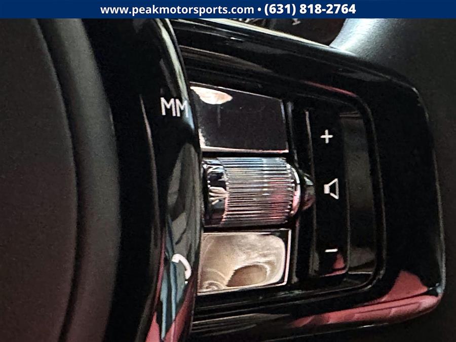 2019 Rolls-Royce Cullinan Sport Utility, available for sale in Bayshore, New York | Peak Automotive Inc.. Bayshore, New York 2019 Rolls-Royce Cullinan Sport Utility, available for sale in Bayshore, New York | Peak Automotive Inc.. Bayshore, New York