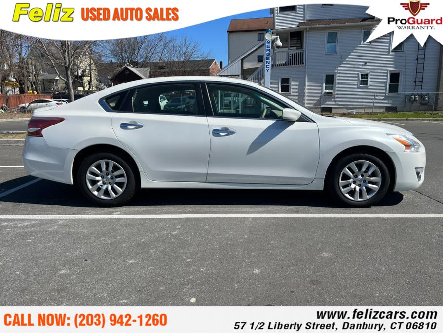 2013 Nissan Altima 4dr Sdn I4 2.5 SV, available for sale in Danbury, Connecticut | Feliz Used Auto Sales. Danbury, Connecticut 2013 Nissan Altima 4dr Sdn I4 2.5 SV, available for sale in Danbury, Connecticut | Feliz Used Auto Sales. Danbury, Connecticut