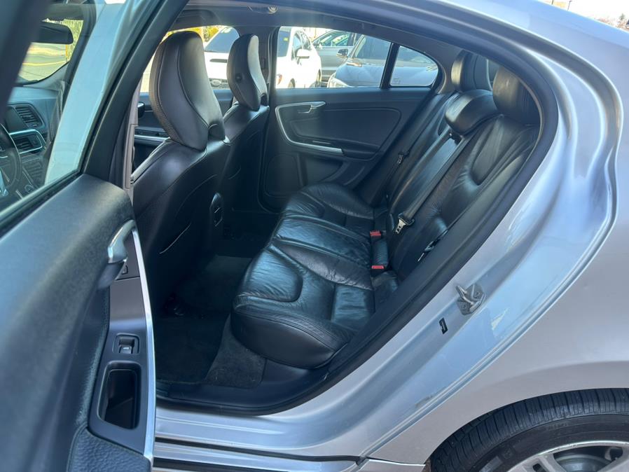 2014 Volvo S60 4dr Sdn T5 Premier FWD, available for sale in Manchester, Connecticut | Carsonmain LLC. Manchester, Connecticut 2014 Volvo S60 4dr Sdn T5 Premier FWD, available for sale in Manchester, Connecticut | Carsonmain LLC. Manchester, Connecticut