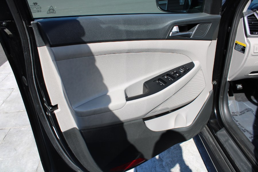 2016 Hyundai Tucson AWD 4dr SE, available for sale in Plantsville, Connecticut | Auto House of Luxury. Plantsville, Connecticut 2016 Hyundai Tucson AWD 4dr SE, available for sale in Plantsville, Connecticut | Auto House of Luxury. Plantsville, Connecticut