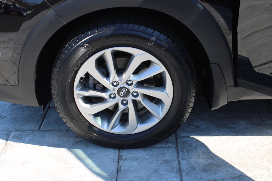 2016 Hyundai Tucson AWD 4dr SE, available for sale in Plantsville, Connecticut | Auto House of Luxury. Plantsville, Connecticut 2016 Hyundai Tucson AWD 4dr SE, available for sale in Plantsville, Connecticut | Auto House of Luxury. Plantsville, Connecticut