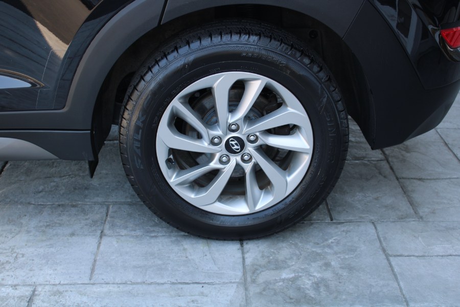 2016 Hyundai Tucson AWD 4dr SE, available for sale in Plantsville, Connecticut | Auto House of Luxury. Plantsville, Connecticut 2016 Hyundai Tucson AWD 4dr SE, available for sale in Plantsville, Connecticut | Auto House of Luxury. Plantsville, Connecticut