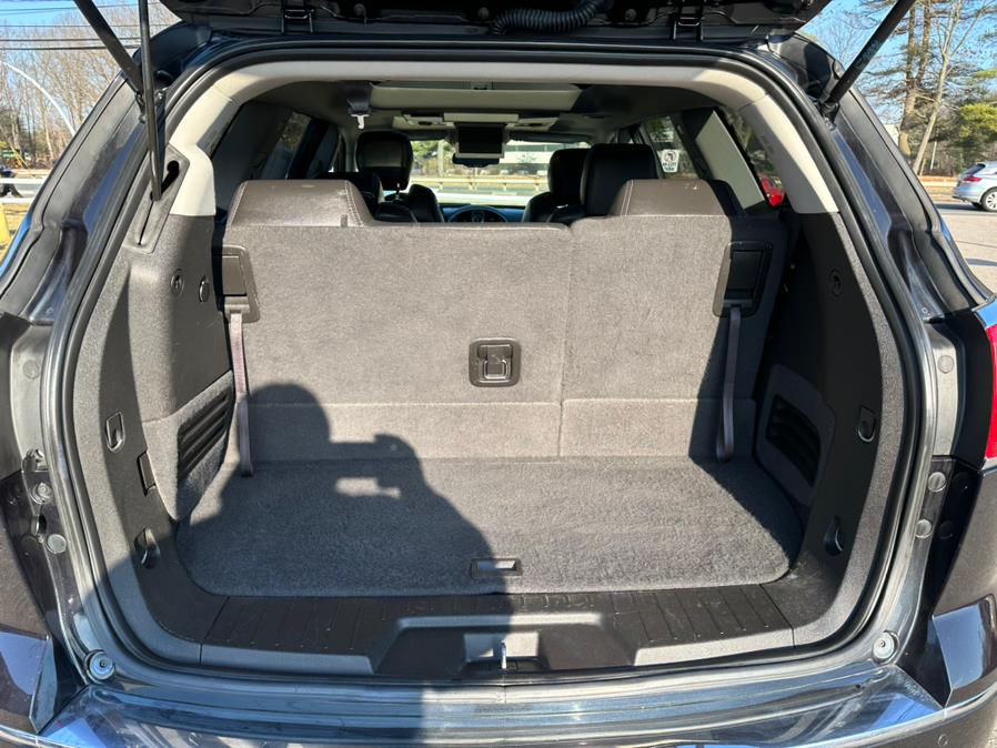 2015 Buick Enclave AWD 4dr Premium, available for sale in South Windsor, Connecticut | Mike And Tony Auto Sales, Inc. South Windsor, Connecticut 2015 Buick Enclave AWD 4dr Premium, available for sale in South Windsor, Connecticut | Mike And Tony Auto Sales, Inc. South Windsor, Connecticut