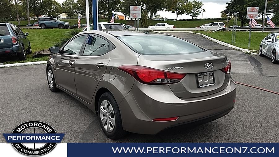2016 Hyundai Elantra 4dr Sdn Auto SE (Alabama Plant), available for sale in Wilton, Connecticut | Performance Motor Cars Of Connecticut LLC. Wilton, Connecticut 2016 Hyundai Elantra 4dr Sdn Auto SE (Alabama Plant), available for sale in Wilton, Connecticut | Performance Motor Cars Of Connecticut LLC. Wilton, Connecticut