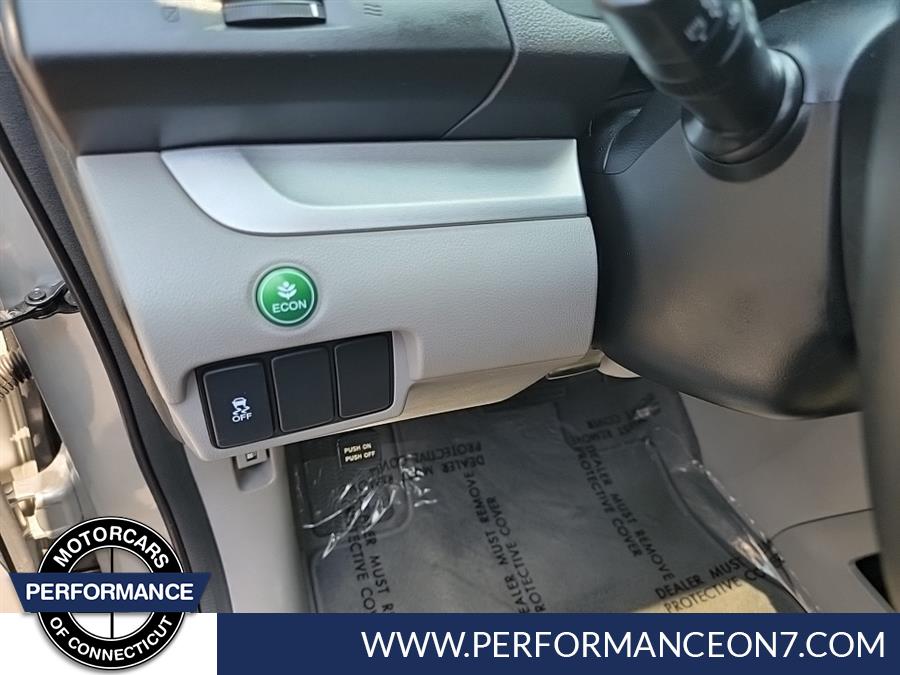 2012 Honda CR-V 4WD 5dr EX, available for sale in Wilton, Connecticut | Performance Motor Cars Of Connecticut LLC. Wilton, Connecticut 2012 Honda CR-V 4WD 5dr EX, available for sale in Wilton, Connecticut | Performance Motor Cars Of Connecticut LLC. Wilton, Connecticut