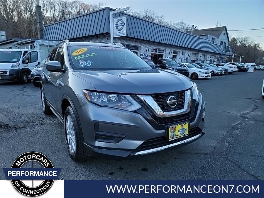 Used 2018 Nissan Rogue in Wilton, Connecticut | Performance Motor Cars Of Connecticut LLC. Wilton, Connecticut