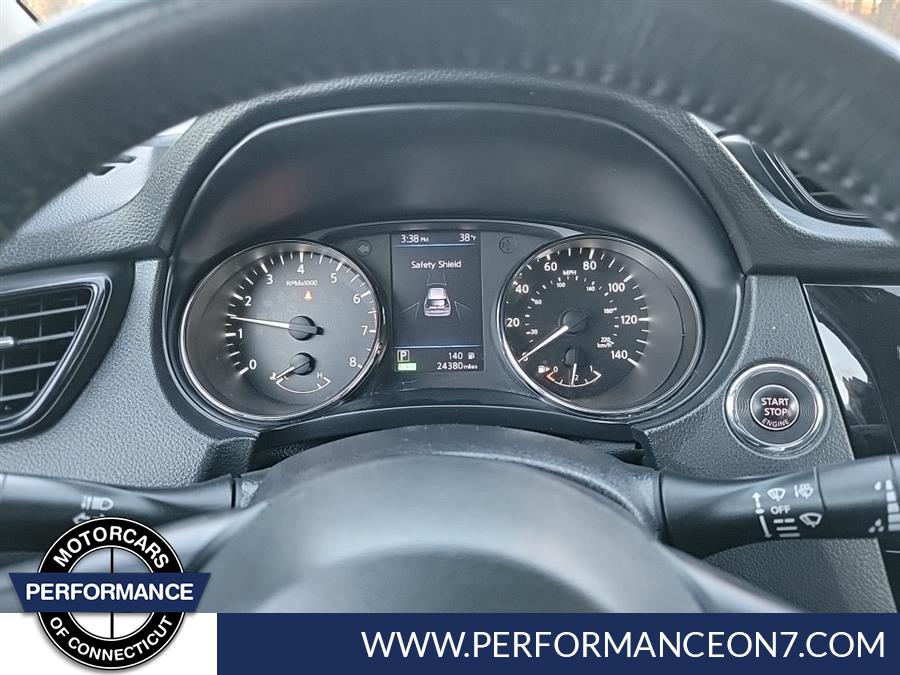 2018 Nissan Rogue AWD SV, available for sale in Wilton, Connecticut | Performance Motor Cars Of Connecticut LLC. Wilton, Connecticut 2018 Nissan Rogue AWD SV, available for sale in Wilton, Connecticut | Performance Motor Cars Of Connecticut LLC. Wilton, Connecticut
