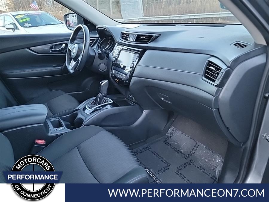 2018 Nissan Rogue AWD SV, available for sale in Wilton, Connecticut | Performance Motor Cars Of Connecticut LLC. Wilton, Connecticut 2018 Nissan Rogue AWD SV, available for sale in Wilton, Connecticut | Performance Motor Cars Of Connecticut LLC. Wilton, Connecticut