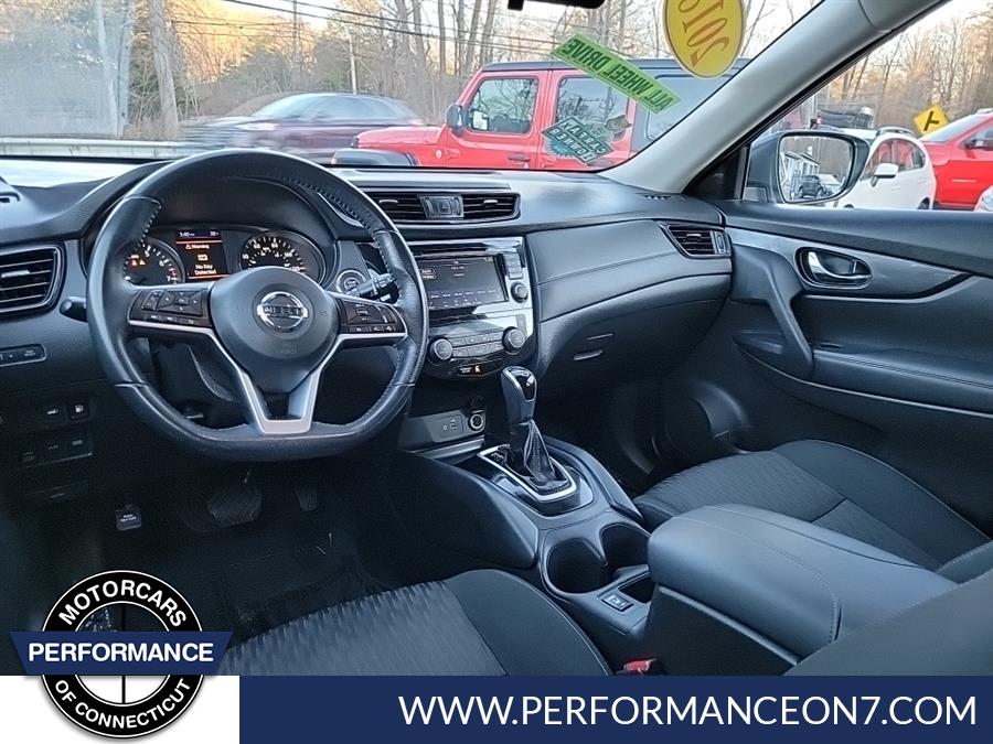 2018 Nissan Rogue AWD SV, available for sale in Wilton, Connecticut | Performance Motor Cars Of Connecticut LLC. Wilton, Connecticut 2018 Nissan Rogue AWD SV, available for sale in Wilton, Connecticut | Performance Motor Cars Of Connecticut LLC. Wilton, Connecticut