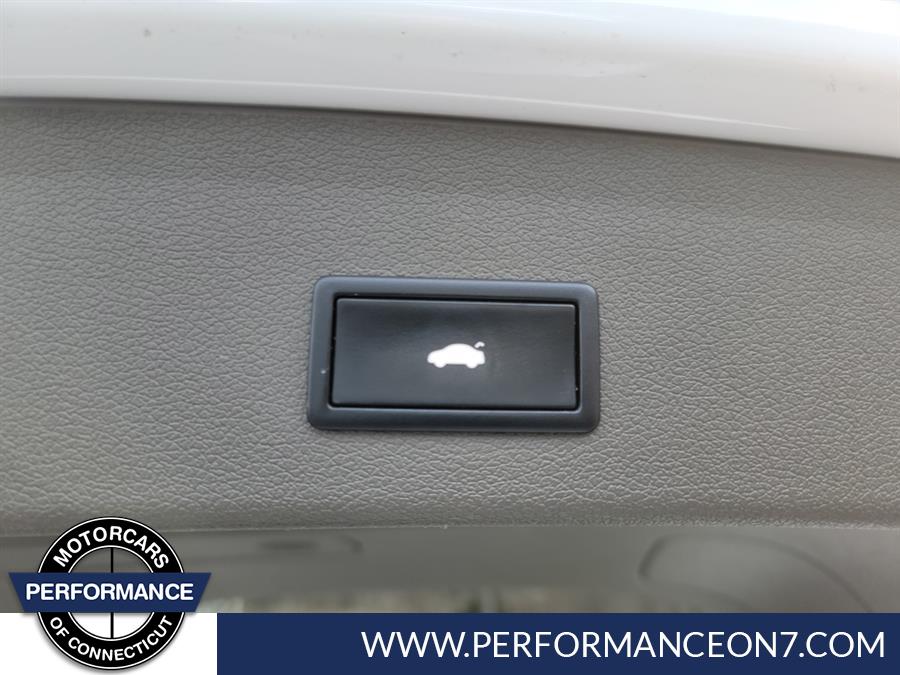 2012 Audi Q5 quattro 4dr 3.2L Premium Plus, available for sale in Wilton, Connecticut | Performance Motor Cars Of Connecticut LLC. Wilton, Connecticut 2012 Audi Q5 quattro 4dr 3.2L Premium Plus, available for sale in Wilton, Connecticut | Performance Motor Cars Of Connecticut LLC. Wilton, Connecticut