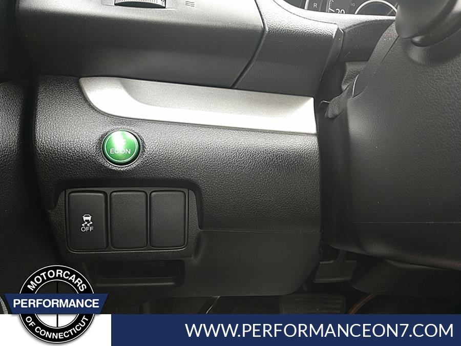 2013 Honda CR-V AWD 5dr LX, available for sale in Wilton, Connecticut | Performance Motor Cars Of Connecticut LLC. Wilton, Connecticut 2013 Honda CR-V AWD 5dr LX, available for sale in Wilton, Connecticut | Performance Motor Cars Of Connecticut LLC. Wilton, Connecticut