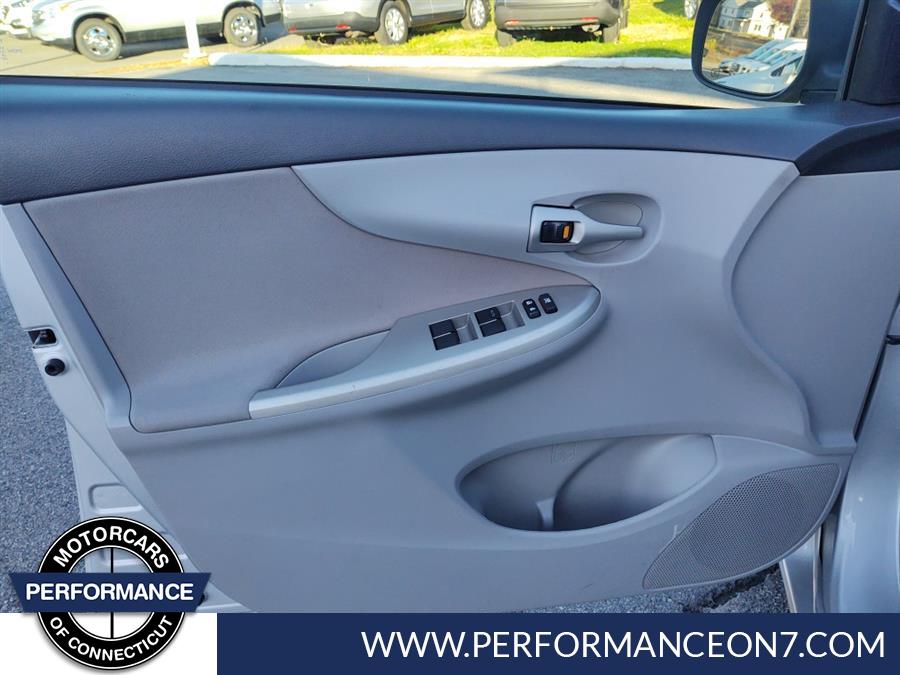 2013 Toyota Corolla 4dr Sdn Auto LE (Natl), available for sale in Wilton, Connecticut | Performance Motor Cars Of Connecticut LLC. Wilton, Connecticut 2013 Toyota Corolla 4dr Sdn Auto LE (Natl), available for sale in Wilton, Connecticut | Performance Motor Cars Of Connecticut LLC. Wilton, Connecticut